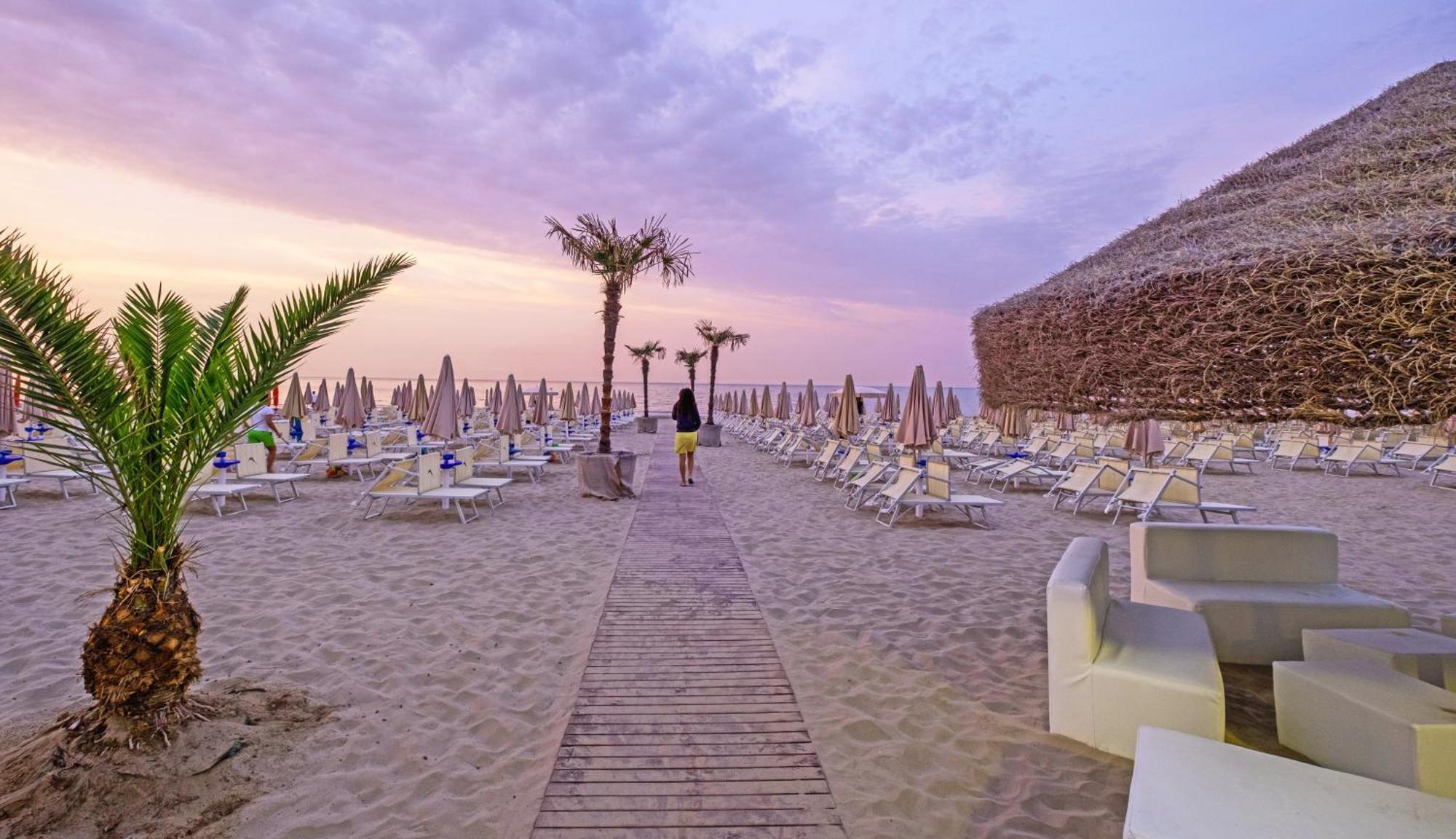 Hotel Continental Senigallia Zewnętrze zdjęcie