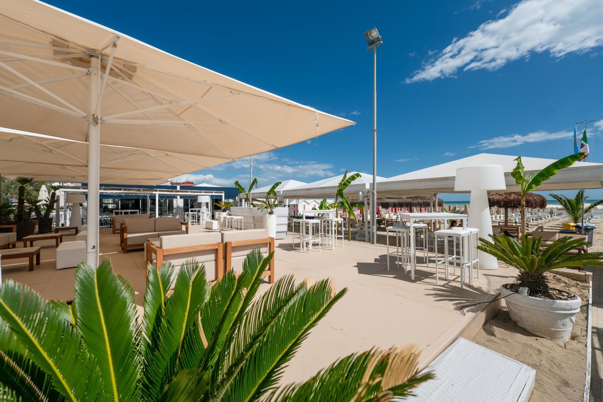 Hotel Continental Senigallia Zewnętrze zdjęcie